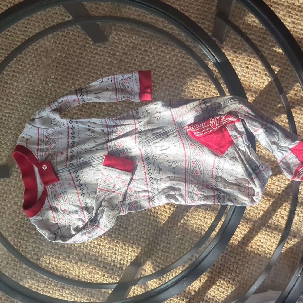 Pajama - Picture 2 of 3